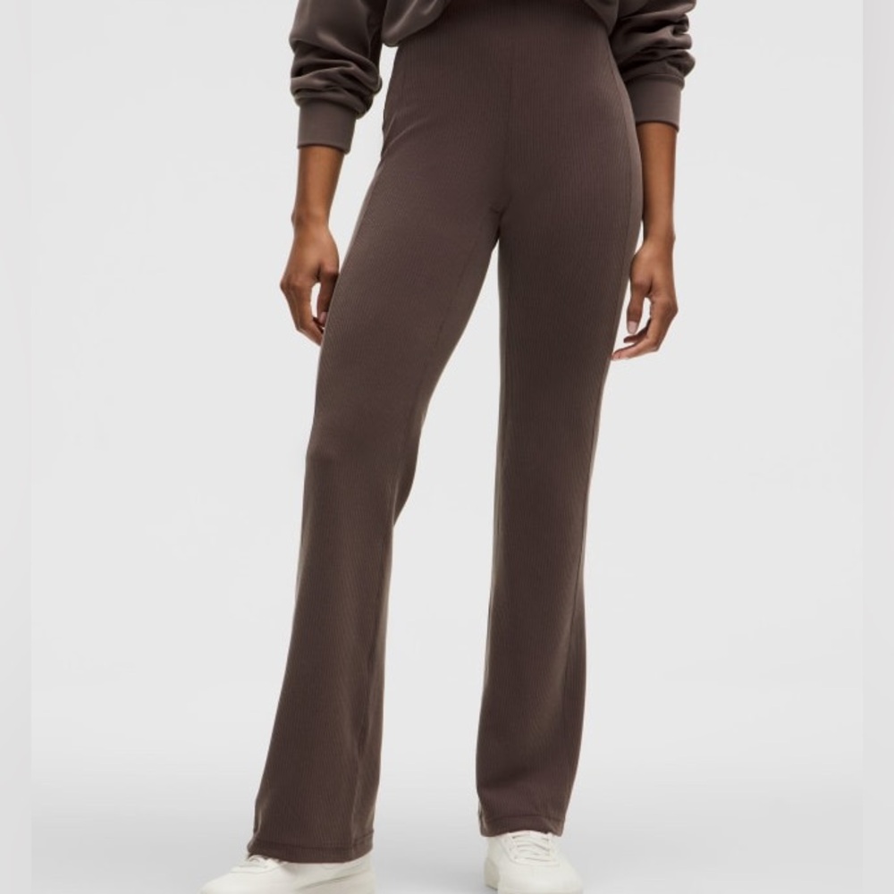 Lululemon Ribbed Softstreme Flared Pant Regular